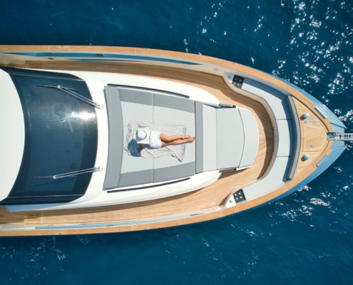 Cayman Yacht 560 SEDAN